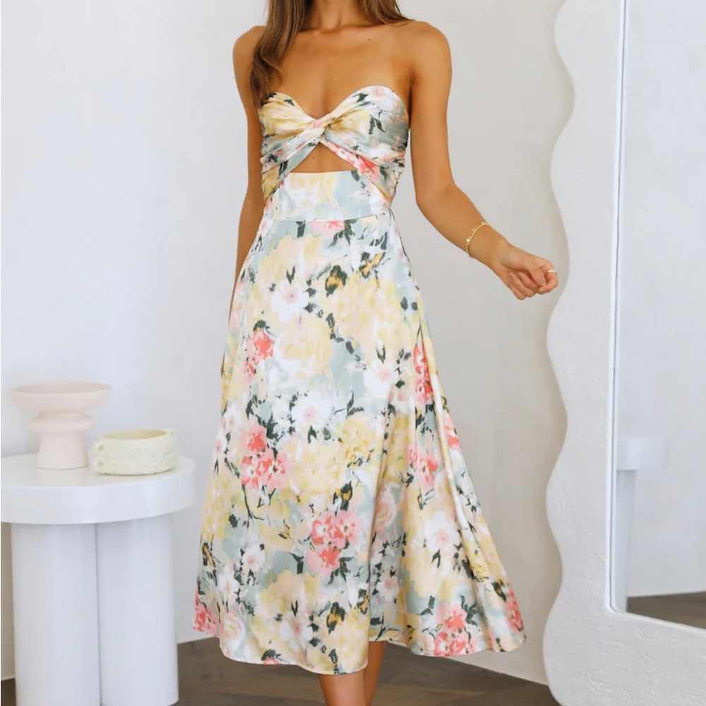 Scenic Drives Midi Dress Floral - beautiful dress!